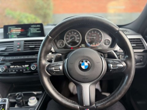 BMW 3 Series 3.0 340i M Sport Auto 5dr 29