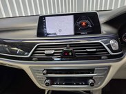BMW 7 Series 3.0 740d M Sport Saloon 4dr Diesel Auto xDrive Euro 6 (s/s) (320 ps) 30