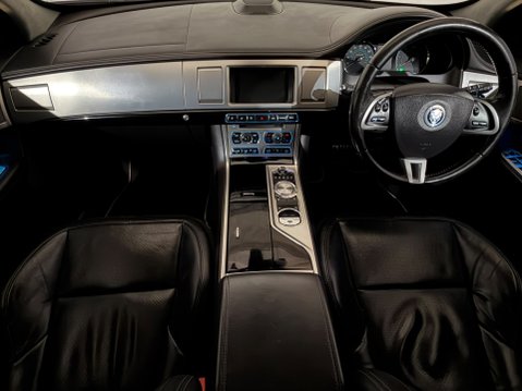 Jaguar XF D V6 S PORTFOLIO 15