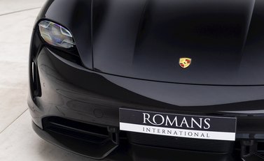 Porsche Taycan Turbo S 27
