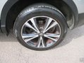 Nissan Qashqai 1.3 DIG-T N-Connecta Euro 6 (s/s) 5dr 14