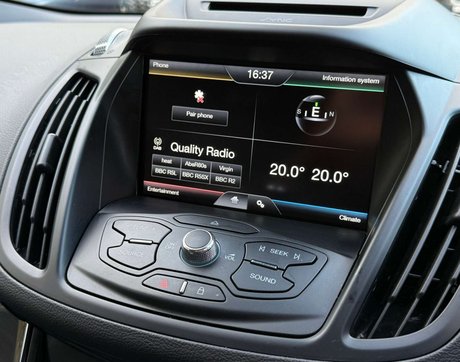 Ford Kuga TITANIUM TDCI 4x4 25