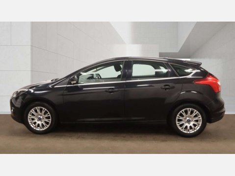 Ford Focus 1.6 Titanium Hatchback 5dr Petrol Manual Euro 5 (125 ps) 6