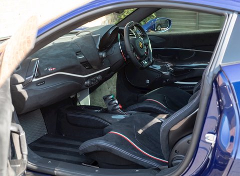 Ferrari 488 Pista 14