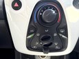 Toyota Aygo 1.0 VVT-i x-play Euro 6 5dr 45