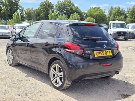 Peugeot 208 1.2 PureTech GPF GT Line Hatchback 5dr Petrol EAT Euro 6 (s/s) (110 ps) 32