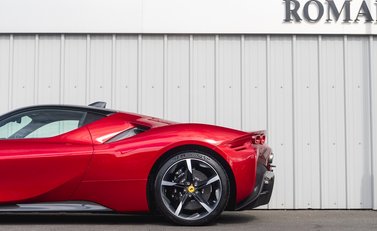 Ferrari SF90 Stradale 31