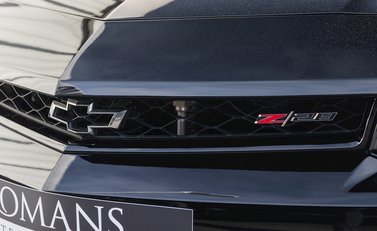 Chevrolet Camaro Z/28 25