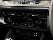 Nissan Qashqai DIG-T N-DESIGN 31