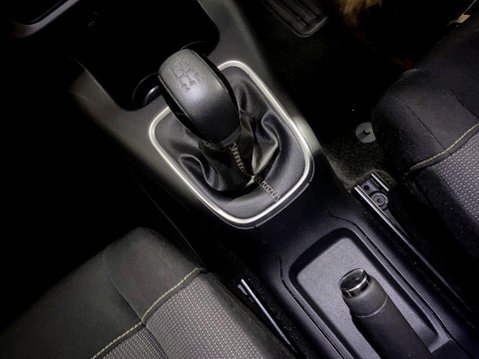 Citroen C3 1.2 PureTech Flair Hatchback 5dr Petrol Manual Euro 6 (s/s) (83 ps) 16