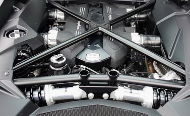 Lamborghini Aventador LP 700-4 27