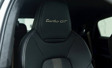 Porsche Cayenne Turbo GT 11