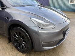 Tesla Model Y (Dual Motor) Long Range SUV 5dr Electric Auto 4WDE (384 bhp) 13