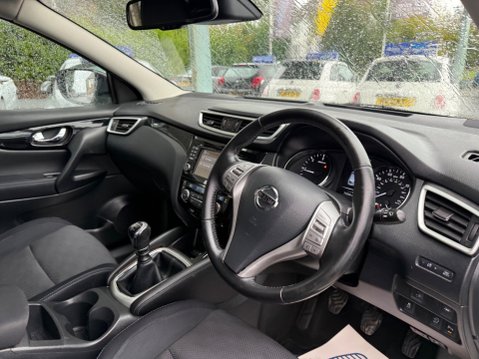 Nissan Qashqai 1.5 dCi N-Connecta 2WD Euro 6 (s/s) 5dr 15