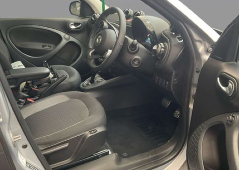 Smart Forfour 17.6kWh Premium Hatchback 5dr Electric Auto (22kW Charger) (82 ps) 11