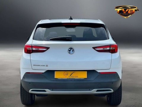 Vauxhall Grandland X 1.2 Grandland X Elite Nav T Automatic 5dr - NATIONAL DELIVERY* 17