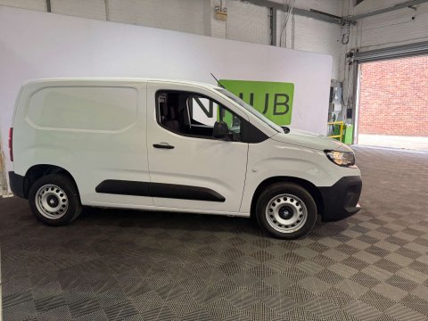 Vauxhall Combo 1.5 Combo 2300 Prime Turbo D 5dr 9