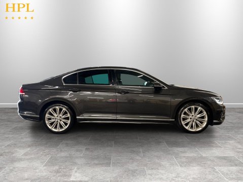 Volkswagen Passat 2.0 TDI R-Line Saloon 4dr Diesel Manual Euro 6 (s/s) (150 ps) 8