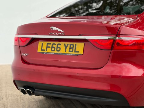 Jaguar XF 2.0 XF Portfolio D Auto 4dr 33