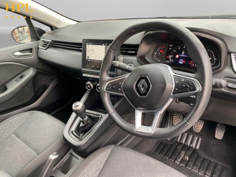 Renault Clio 1.0 TCe Evolution Hatchback 5dr Petrol Manual Euro 6 (s/s) (90 ps) 12