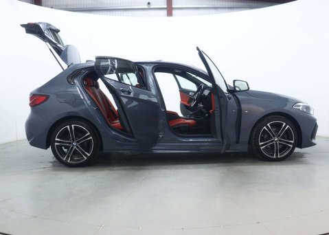BMW 1 Series 1.5 118i M Sport (LCP) Hatchback 5dr Petrol DCT Euro 6 (s/s) (136 ps) 62