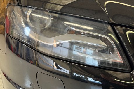 Audi A4 2.0 TFSI S line Estate 5dr Petrol S Tronic quattro Euro 5 (s/s) (211 ps) 70