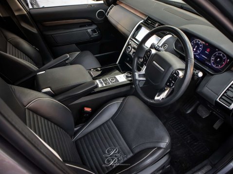 Land Rover Discovery 3.0 Discovery HSE SD6 Auto 4WD 5dr 33
