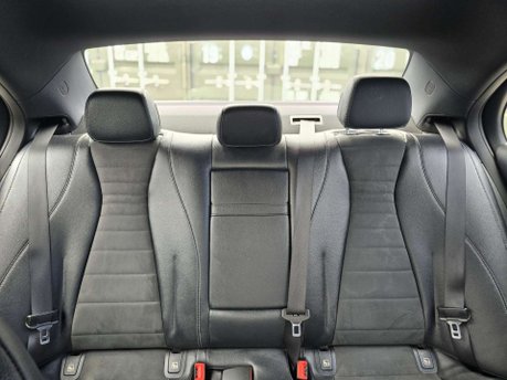 Mercedes-Benz E Class 2.0 E220d AMG Line Saloon 4dr Diesel G-Tronic+ Euro 6 (s/s) (194 ps) 14