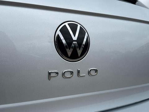 Volkswagen Polo R-LINE TSI DSG 15