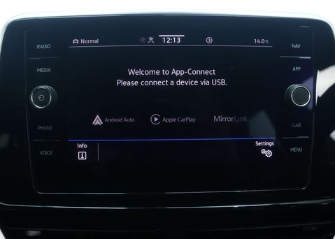 Volkswagen T-Roc 1.5 TSI R-Line SUV 5dr Petrol DSG Euro 6 (s/s) (150 ps) 24