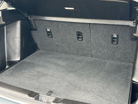 Suzuki Vitara SZ-T MHEV 40