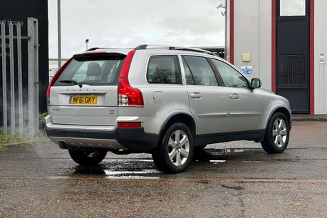 Volvo XC90 2.4 D5 SE SUV 5dr Diesel Geartronic AWD (219 g/km, 200 bhp) 18