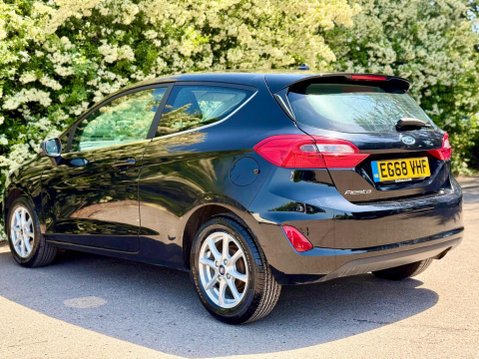 Ford Fiesta 1.1 Ti-VCT Zetec Euro 6 (s/s) 3dr 7