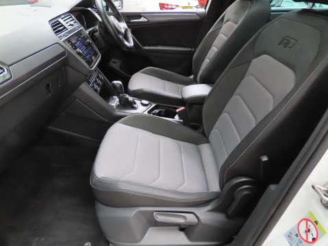 Volkswagen Tiguan 2.0 Tiguan R-Line Tech TDI 4Motion Semi-Auto 4WD 5dr 6