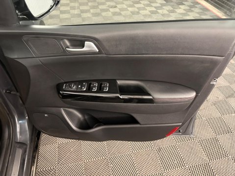 Kia Sportage 1.6 T-GDi GT-Line S DCT AWD Euro 6 (s/s) 5dr 40
