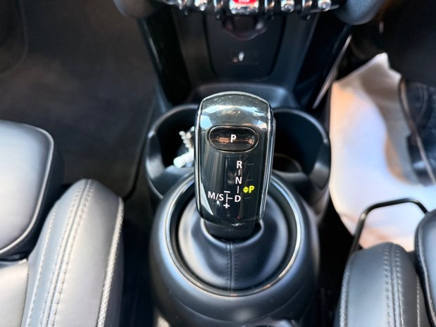 Mini Hatch COOPER EXCLUSIVE 31