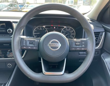 Nissan Qashqai 1.3 Qashqai Visia DiG-T MHEV 5dr 19