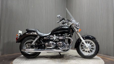 Triumph Bonneville 2013 ONLY 13K 1 OWNER LONG MOT MID-WEIGHT CRUISER BIKE 865CC 2