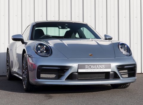 Porsche 911 Carrera 4S (992) 1