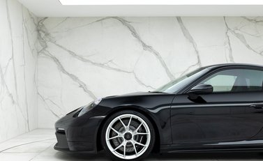 Porsche 911 (992) GT3 22