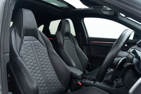 Audi RS Q3 2.5 RS Q3 Sportback TFSI Vorsprung Quattro Semi-Auto 4WD 5dr 15