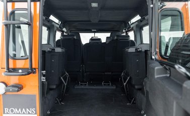 Land Rover Defender 110 Adventure Edition 31