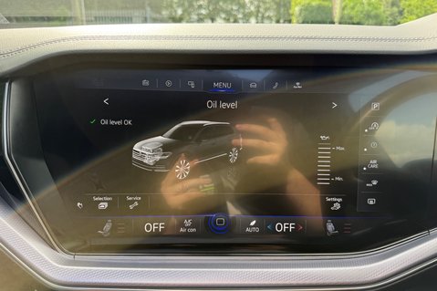 Volkswagen Touareg V6 BLACK EDITION TSI - DEMO +1 OWNER - FULL VW SERVICE HISTORY 61