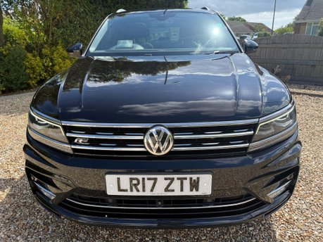 Volkswagen Tiguan 2.0 TDI BlueMotion Tech R-Line DSG 4Motion Euro 6 (s/s) 5dr 8