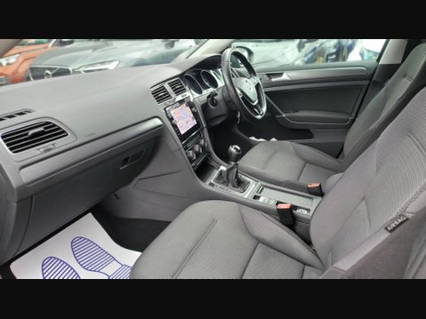 Volkswagen Golf SE NAVIGATION TSI BLUEMOTION TECHNOLOGY 2