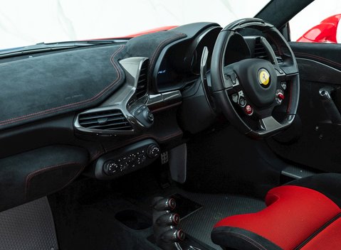 Ferrari 458 Speciale 14