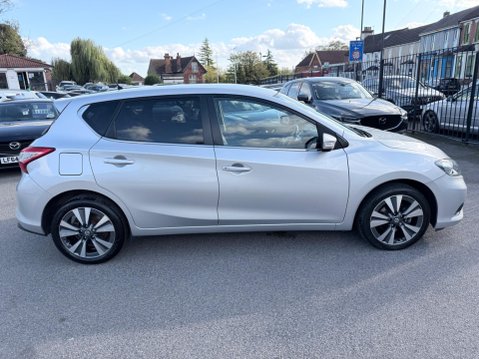 Nissan Pulsar 1.2 DIG-T N-Connecta XTRON Euro 6 (s/s) 5dr 6