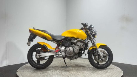 Honda CB 2001 1 OWNER 24K RUNNING PROJECT BIKE SPARES OR REPAIR 600CC 1