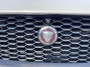 Jaguar E-Pace 2.0 D240 R-Dynamic HSE Auto AWD Euro 6 (s/s) 5dr 88
