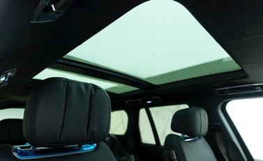 Land Rover Range Rover D350 Autobiography 11